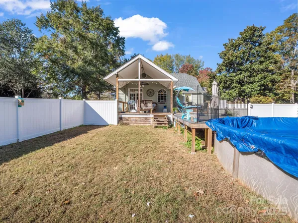 $299,900 | 187 East High Road, Bostic, NC 28018