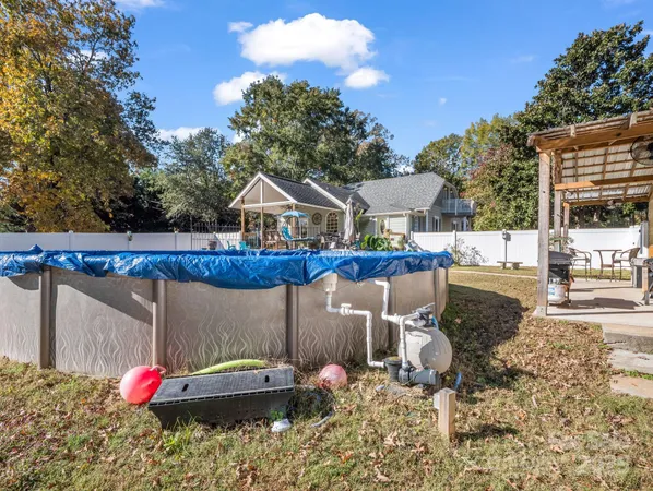 $299,900 | 187 East High Road, Bostic, NC 28018