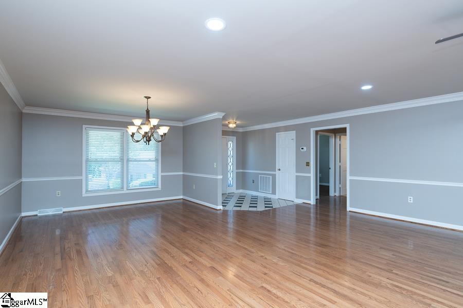 109 River Oaks Road Greer, SC 29650 - Photo 4 of 38