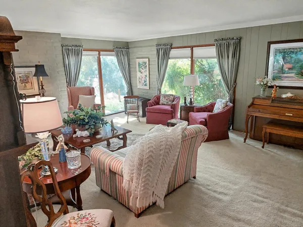 $979,000 | 43008 Dr 152, Orosi, CA 93647