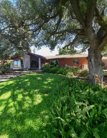 $979,000 | 43008 Dr 152, Orosi, CA 93647