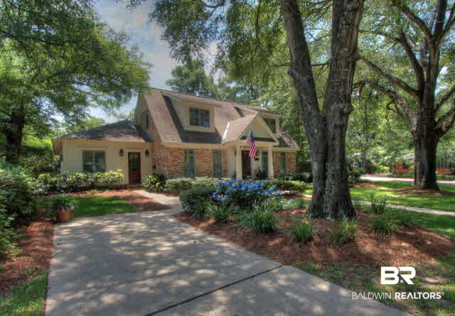311 George Street Fairhope, AL 36532 - Photo 2 of 35