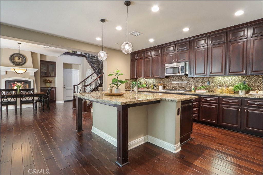 21 Rincon Way Aliso Viejo, CA 92656 - Photo 3 of 46