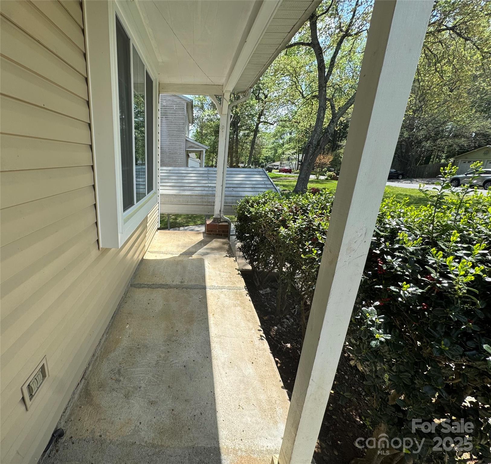 7939 Holly Hill Road Charlotte, NC 28227 - Photo 3 of 38