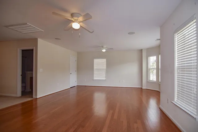 $3,500 | 443 Green Park Lane, Goose Creek, SC 29445