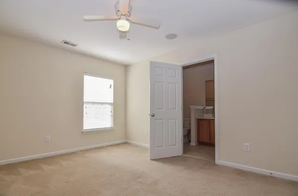 $3,250 | 443 Green Park Lane, Goose Creek, SC 29445