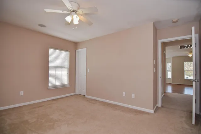 $3,500 | 443 Green Park Lane, Goose Creek, SC 29445