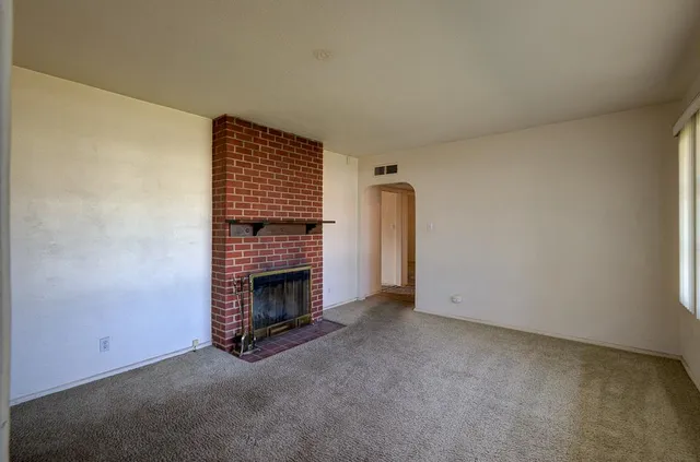 $280,000 | 2121 5th Street, Sanger, CA 93657