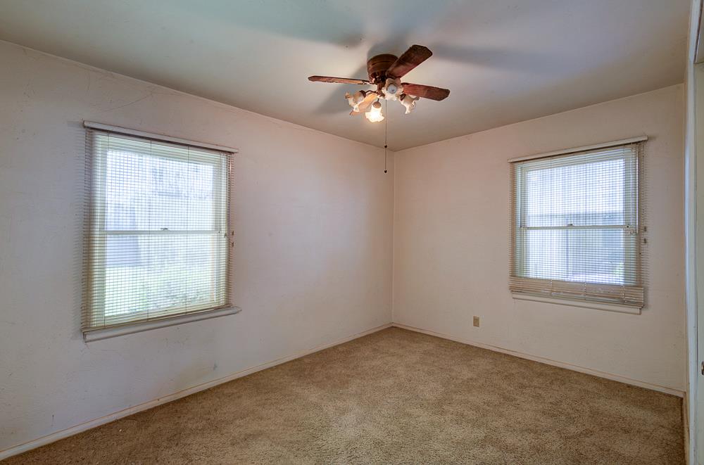 2121 5th Street Sanger, CA 93657 - Photo 18 of 38