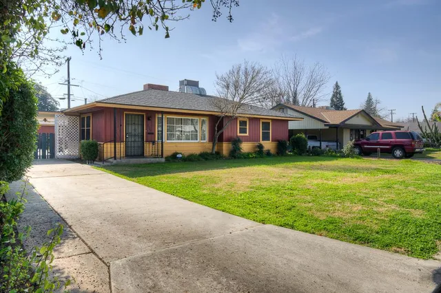 $280,000 | 2121 5th Street, Sanger, CA 93657