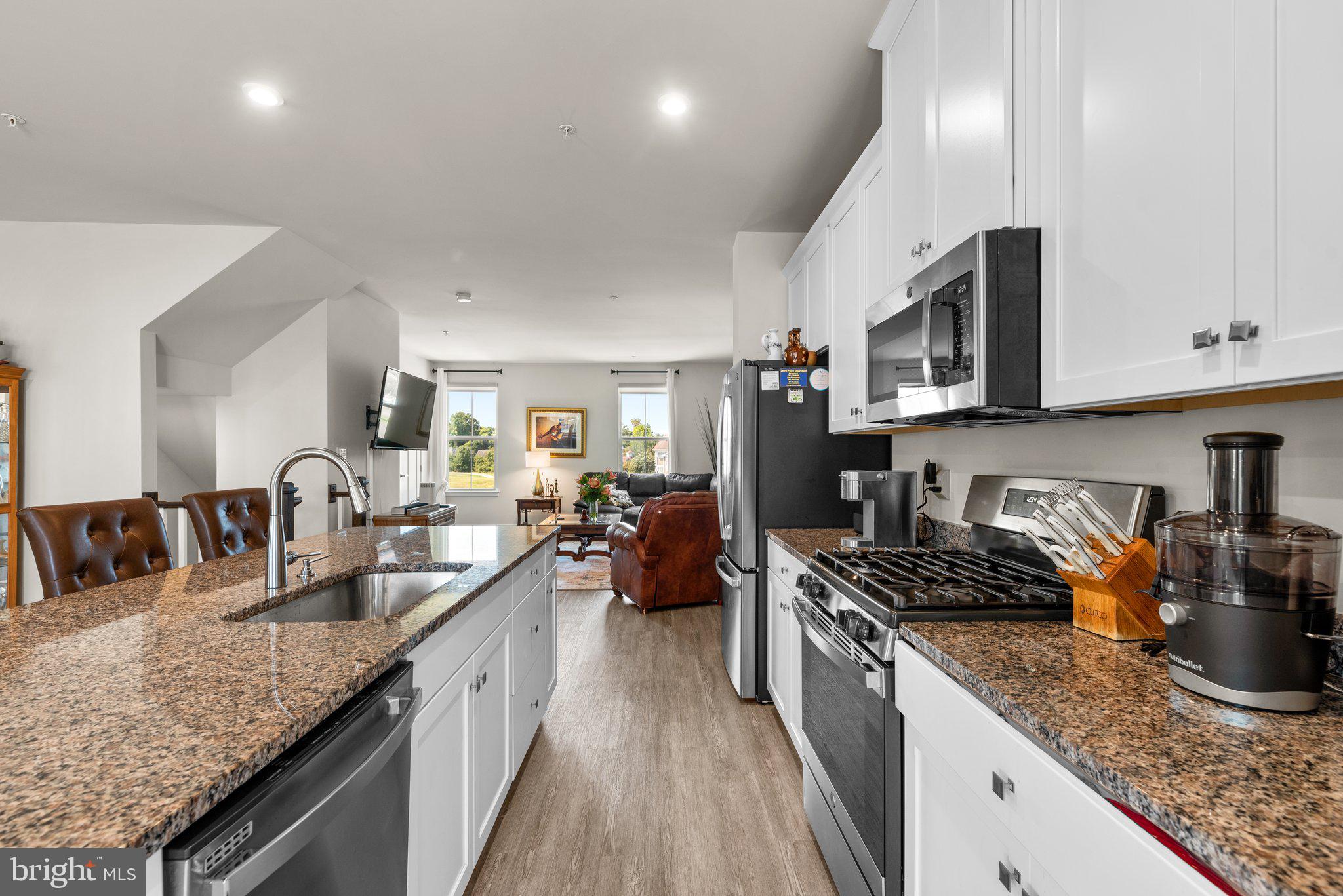 1132 Patuxent Greens Drive Laurel, MD 20708 - Photo 17 of 44 Natural Gas Cooking