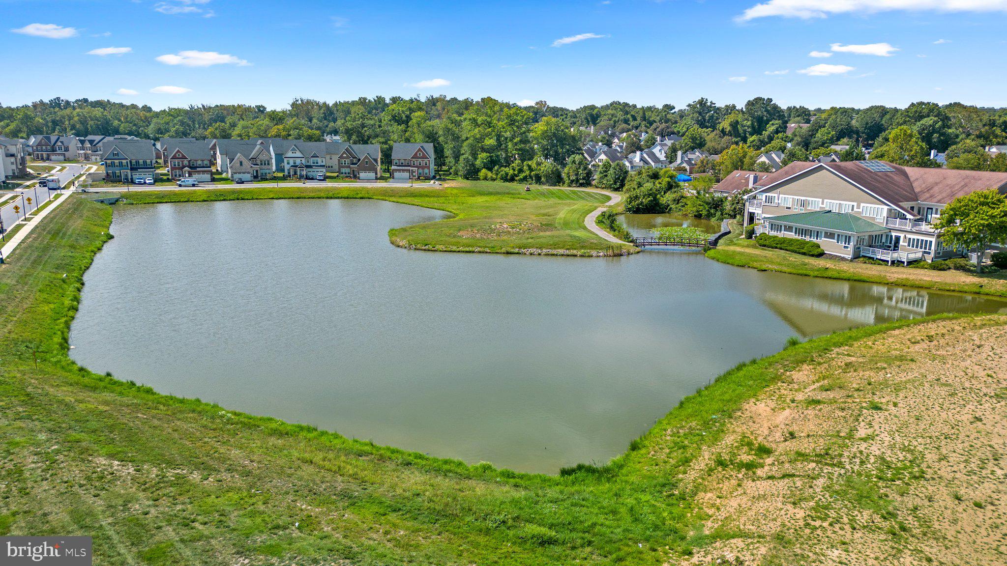 1132 Patuxent Greens Drive Laurel, MD 20708 - Photo 4 of 44 Waterview Pond