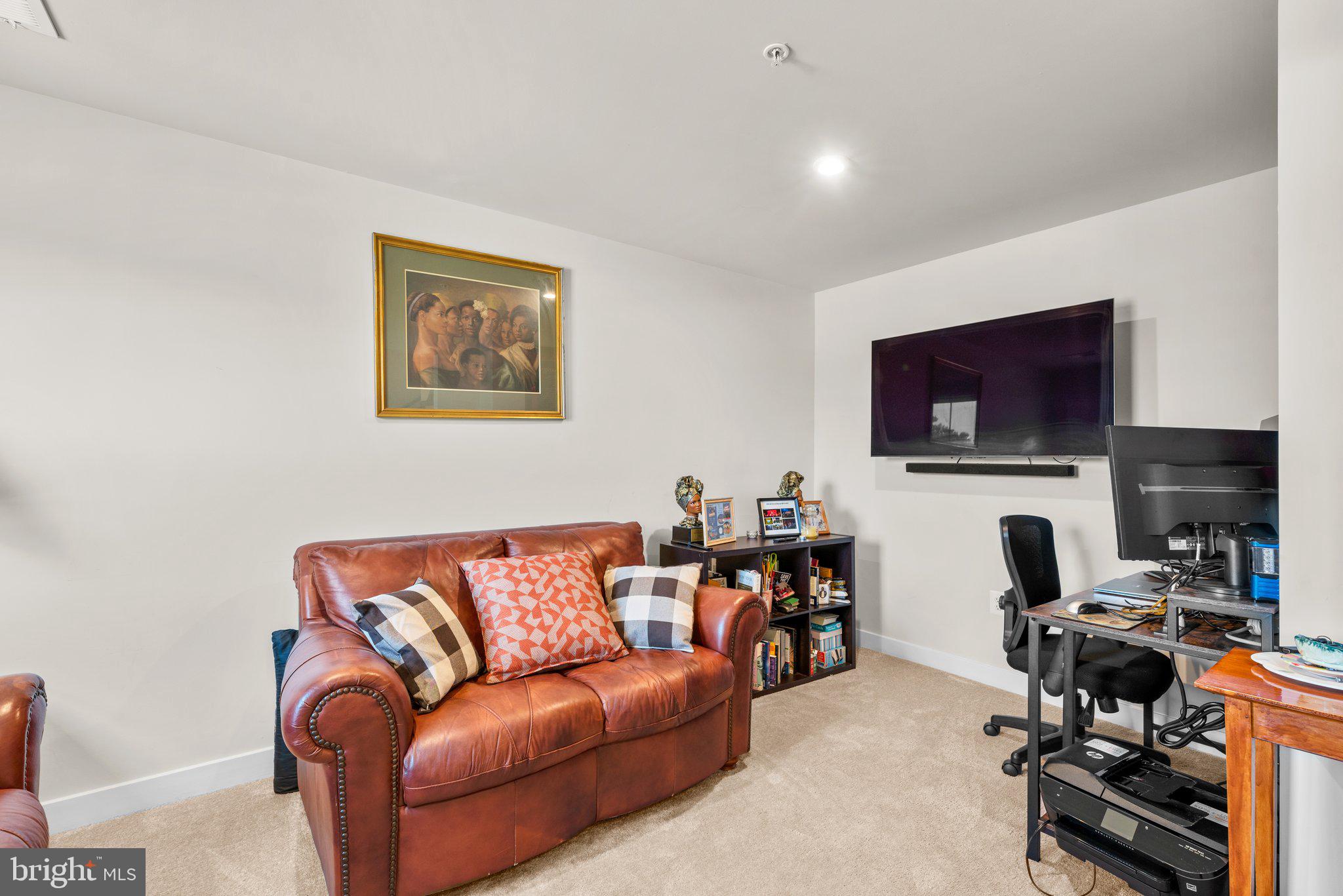 1132 Patuxent Greens Drive Laurel, MD 20708 - Photo 8 of 44 Entry Level Den/Office