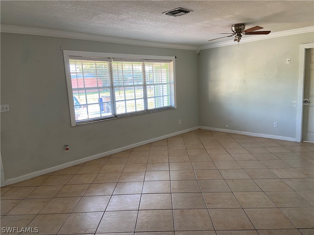 509 Penn Road West Lehigh Acres, FL 33936 - Photo 4 of 23 Gallery Image 4