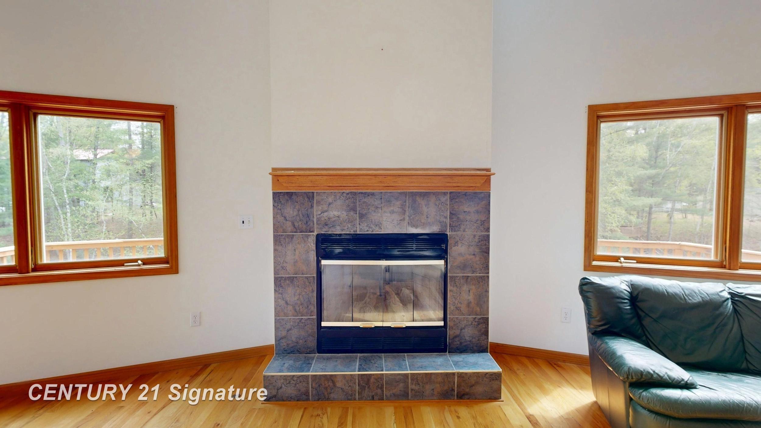 1724 Middle Point Drive Alger, MI 48610 - Photo 10 of 53