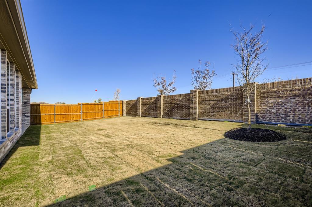 2118 Newhall Road Celina, TX 75009 - Photo 27 of 29 View of fenced backyard