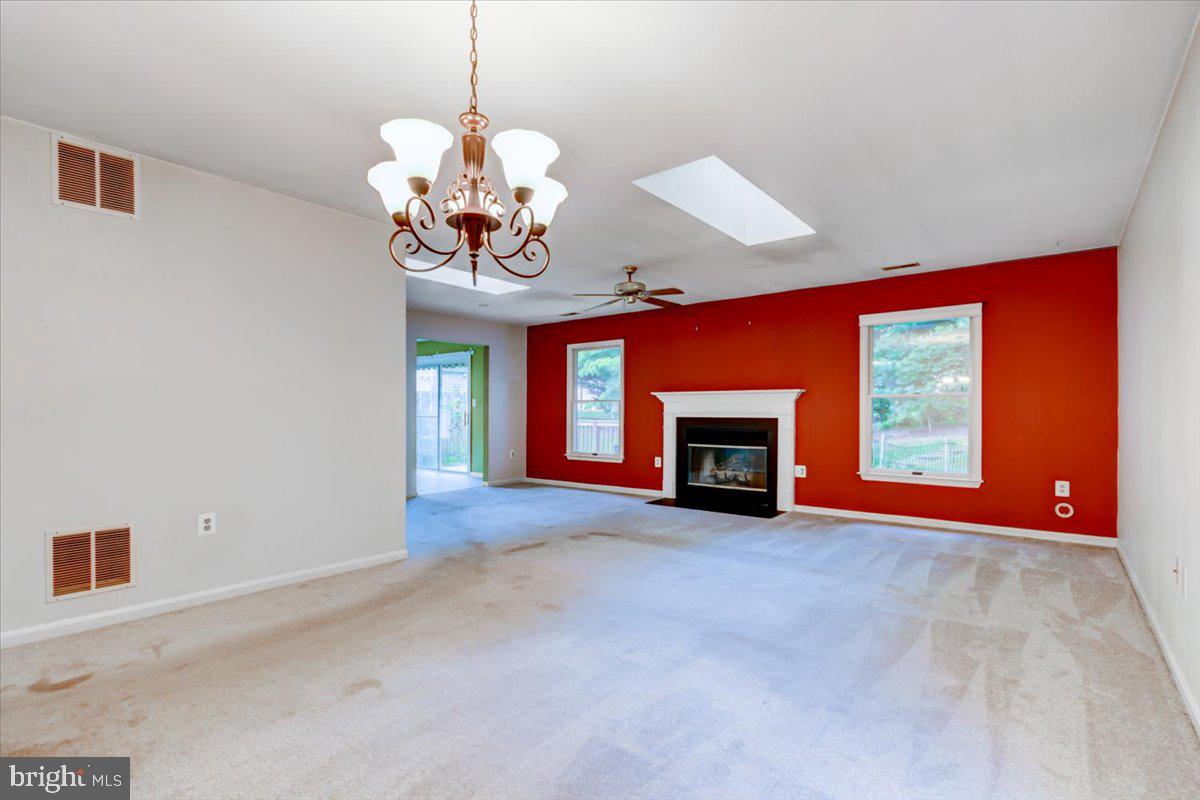 2792 Rudder Drive Annapolis, MD 21401 - Photo 11 of 36 Big Living Area