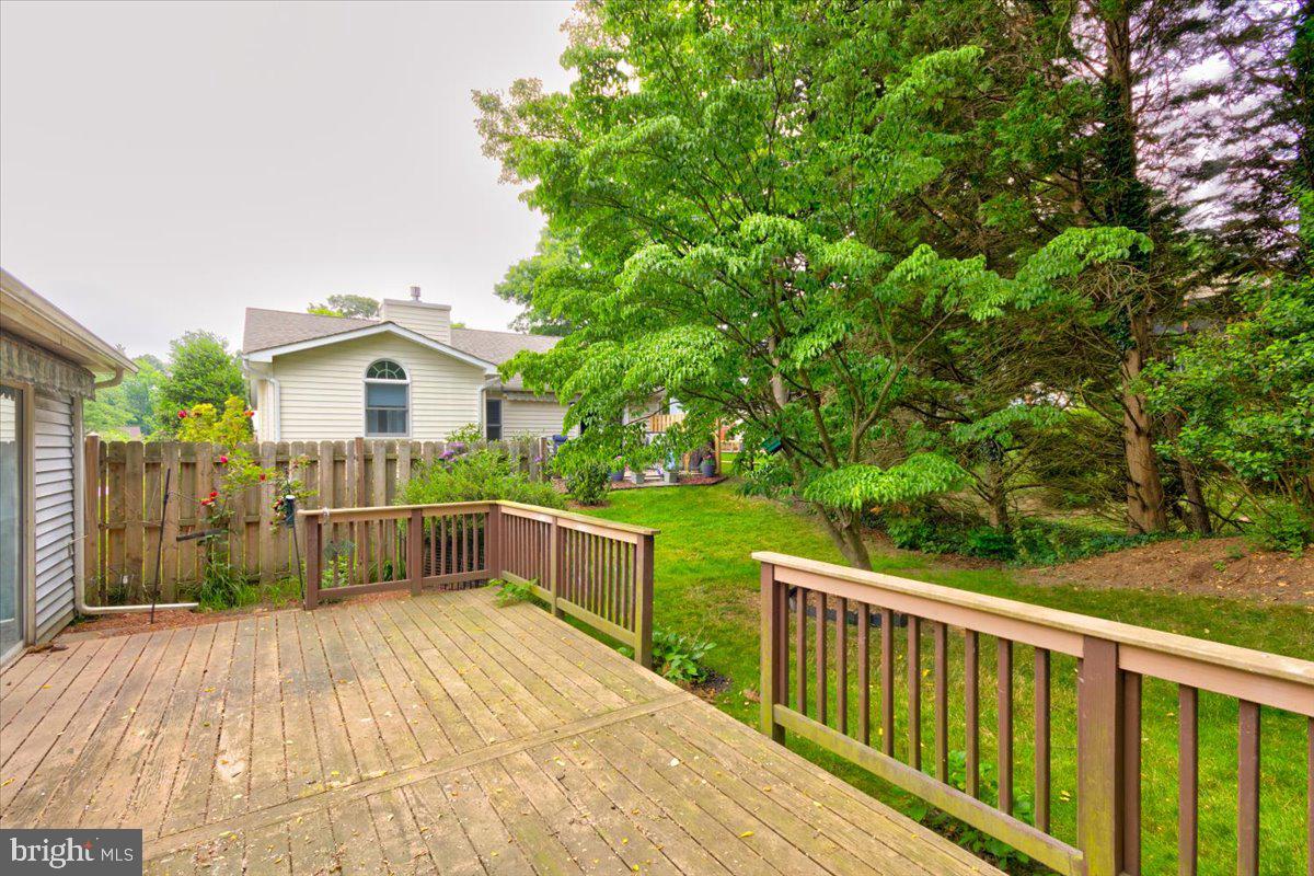 2792 Rudder Drive Annapolis, MD 21401 - Photo 30 of 36 Huge Deck