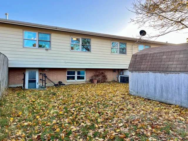$119,900 | 1507 Golfview Road, Unit 1507, Rantoul, IL 61866