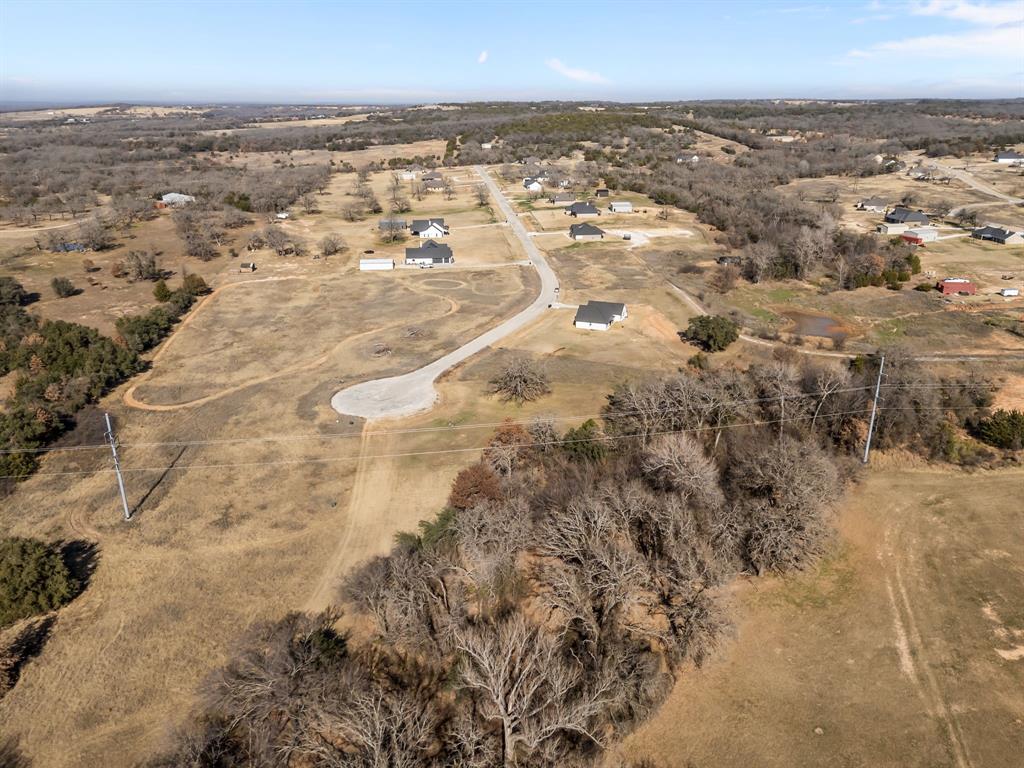 137 Aslan Road Poolville, TX 76487 - Photo 9 of 11