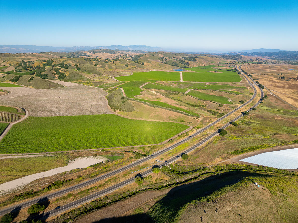 7455 Palmer Road Santa Maria, CA 93454 - Photo 4 of 27 Loma Verde Web-04