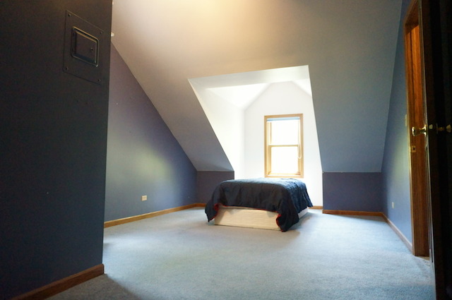 1760 East Burville Road Crete, IL 60417 - Photo 14 of 25 a bedroom with a bed and a window