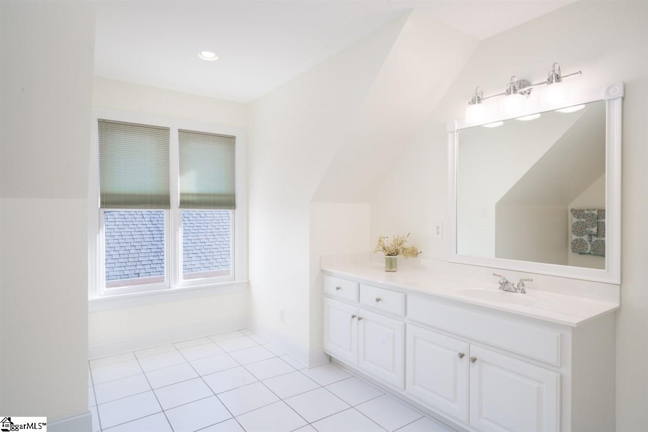 15 Sunning Hill Road Simpsonville, SC 29681 - Photo 22 of 36 Gallery Image 22