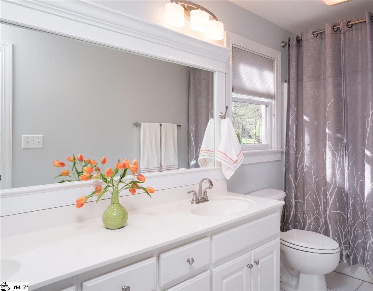 15 Sunning Hill Road Simpsonville, SC 29681 - Photo 27 of 36 Gallery Image 27