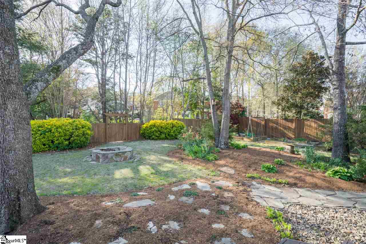 15 Sunning Hill Road Simpsonville, SC 29681 - Photo 4 of 36 Gallery Image 4