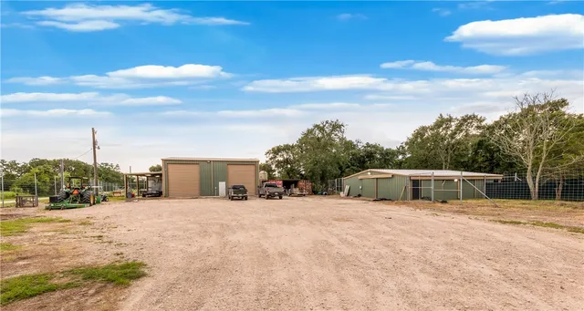 $5,500,000 | 10285 Ferrill Creek Road, Bryan, TX 77808