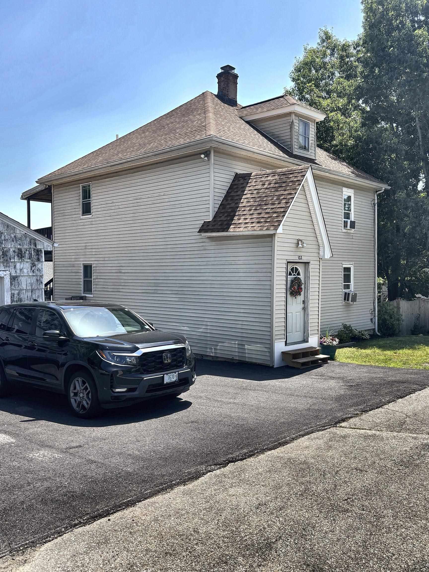 123 Watts Street Manchester, NH 03104 - Photo 26 of 27