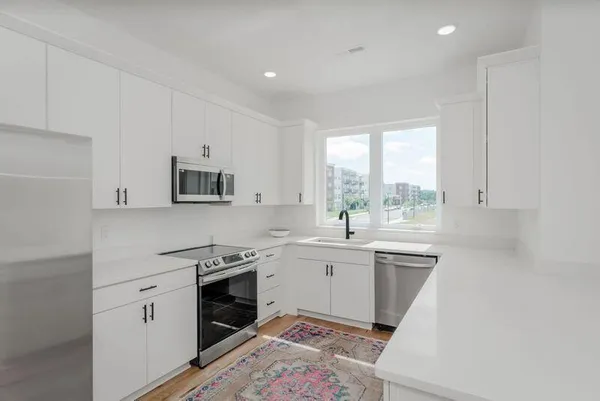 $429,500 | 3343 Aberdeen Row, Chattanooga, TN 37410