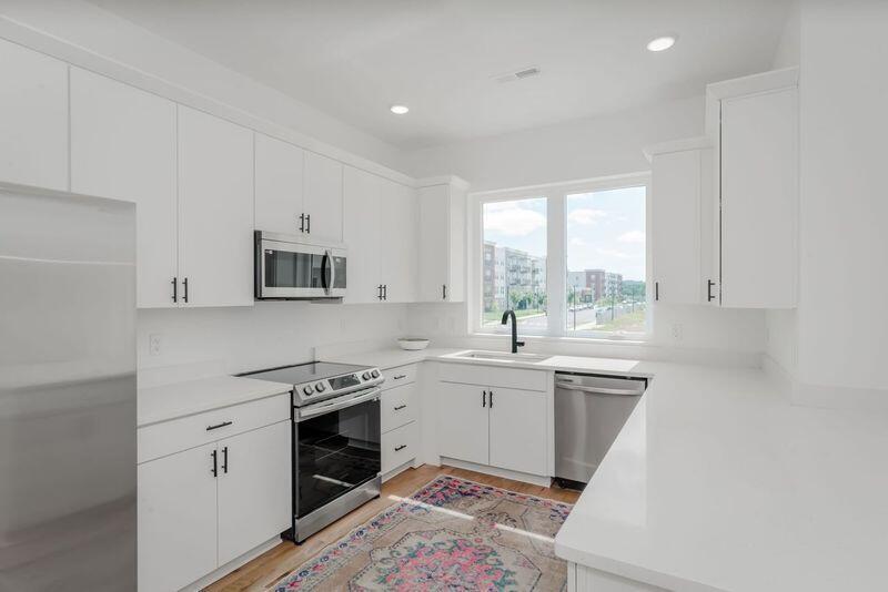 3343 Aberdeen Row Chattanooga, TN 37410 - Photo 14 of 57 FTOhSKbA