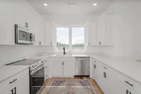 $429,500 | 3343 Aberdeen Row, Chattanooga, TN 37410