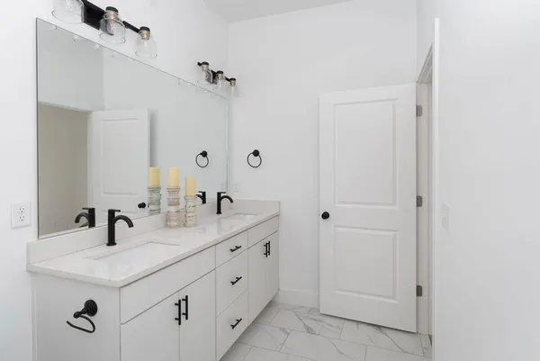 $429,500 | 3343 Aberdeen Row, Chattanooga, TN 37410