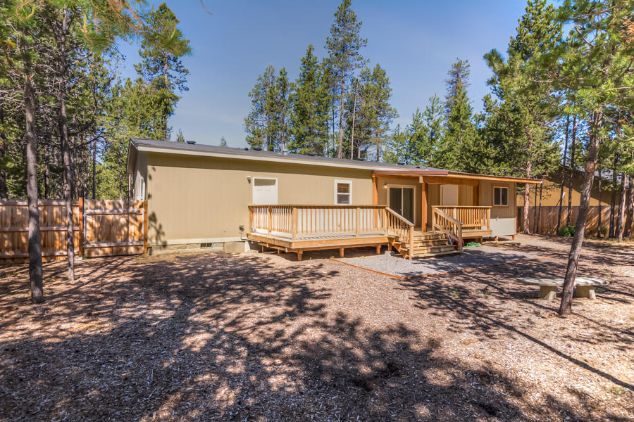 56264 Black Duck Road Bend, OR 97707 - Photo 27 of 31 Create your own paradise! Enlarge the deck or create a large paver stone patio with fire pit. It's all up to you. ..