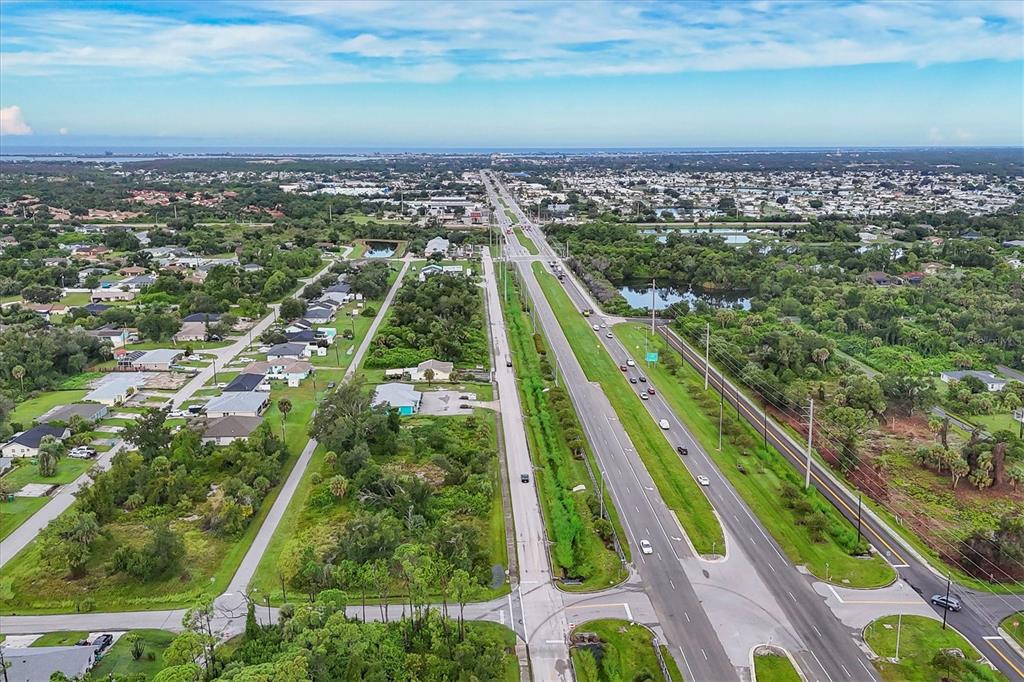 3285 South Access Road Englewood, FL 34224 - Photo 6 of 20 a view of a city