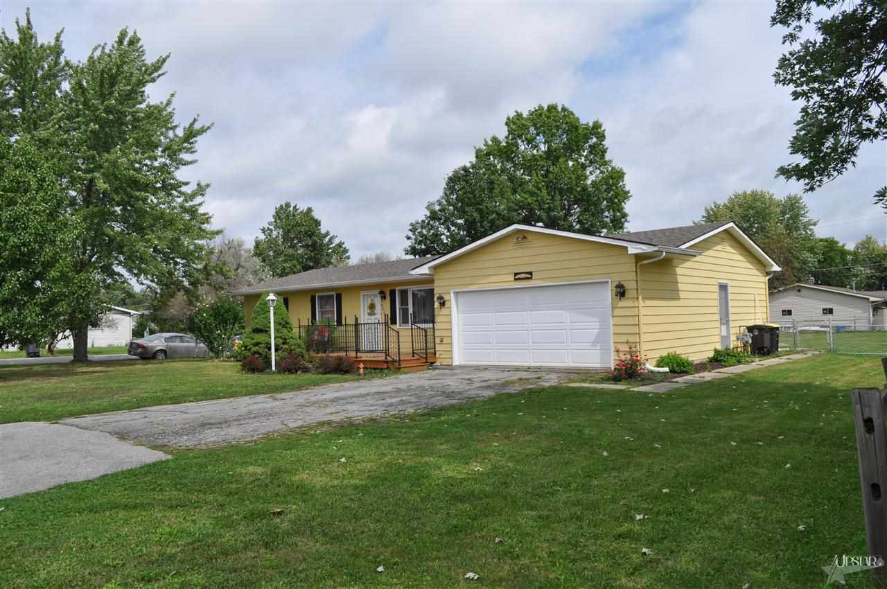 5436 Maplecrest Road Fort Wayne, IN 46835 - Photo 2 of 8 Gallery Image 2