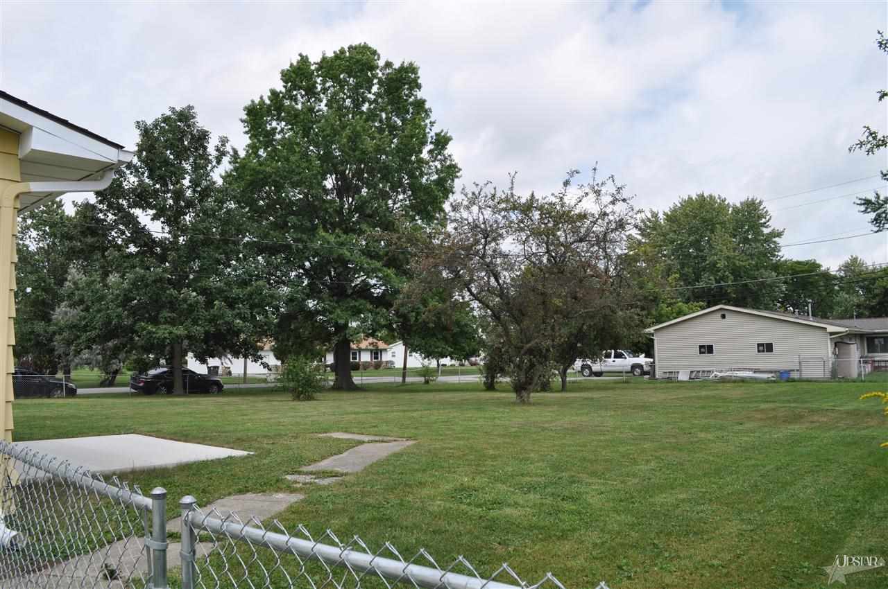 5436 Maplecrest Road Fort Wayne, IN 46835 - Photo 5 of 8 Gallery Image 5