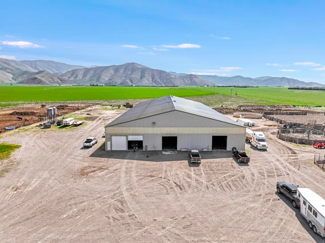 $3,200,000 | 10727 Highway 75, Bellevue, ID 83313