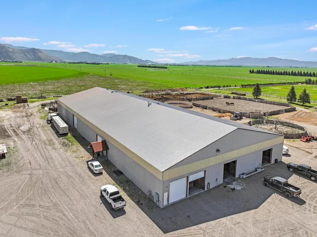$3,200,000 | 10727 Highway 75, Bellevue, ID 83313
