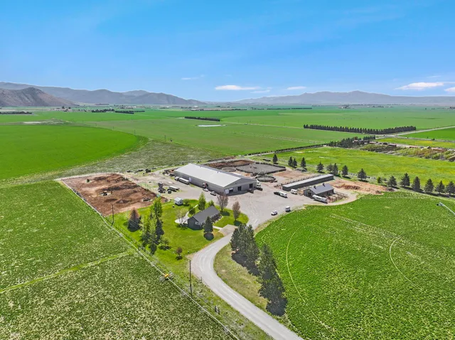 $3,200,000 | 10727 Highway 75, Bellevue, ID 83313