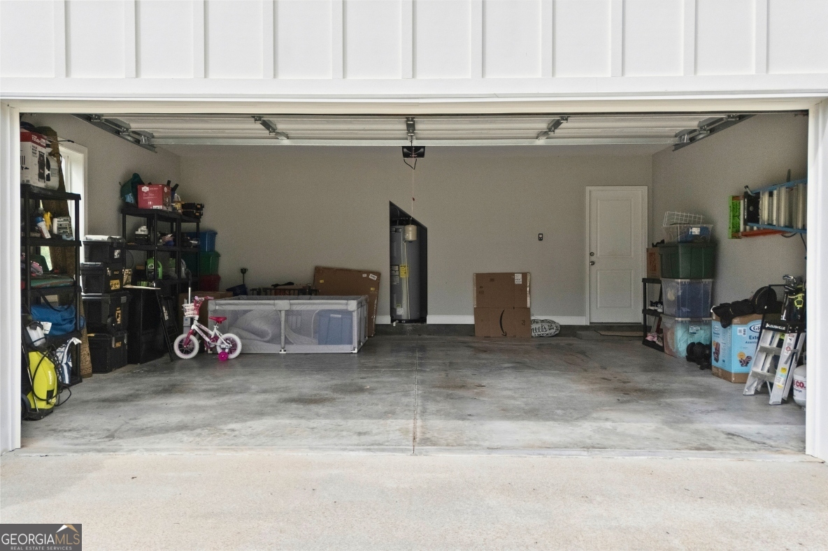 1641 County Road Lanett, AL 36863 - Photo 23 of 32 Large two car garage with electric garage opener.