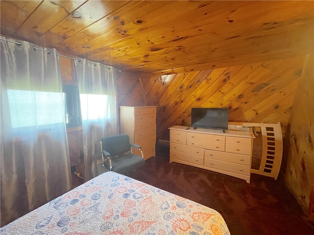 19 Greenbrier Road Narragansett, RI 02882 - Photo 16 of 21