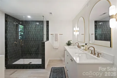 $725,000 | 7420 Castlebar Road, Charlotte, NC 28270