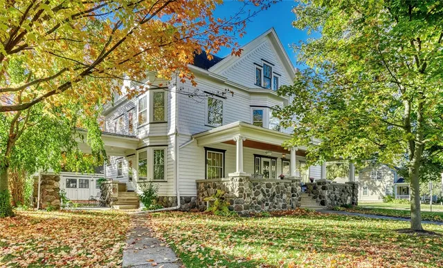 $429,900 | 121 East Main Street, Webster, NY 14580