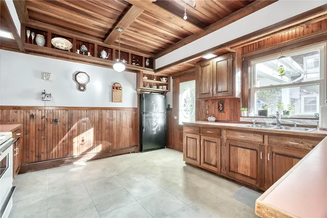 $429,900 | 121 East Main Street, Webster, NY 14580