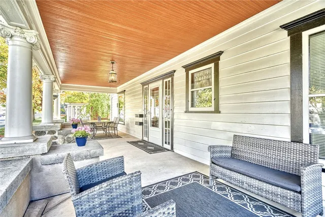 $429,900 | 121 East Main Street, Webster, NY 14580