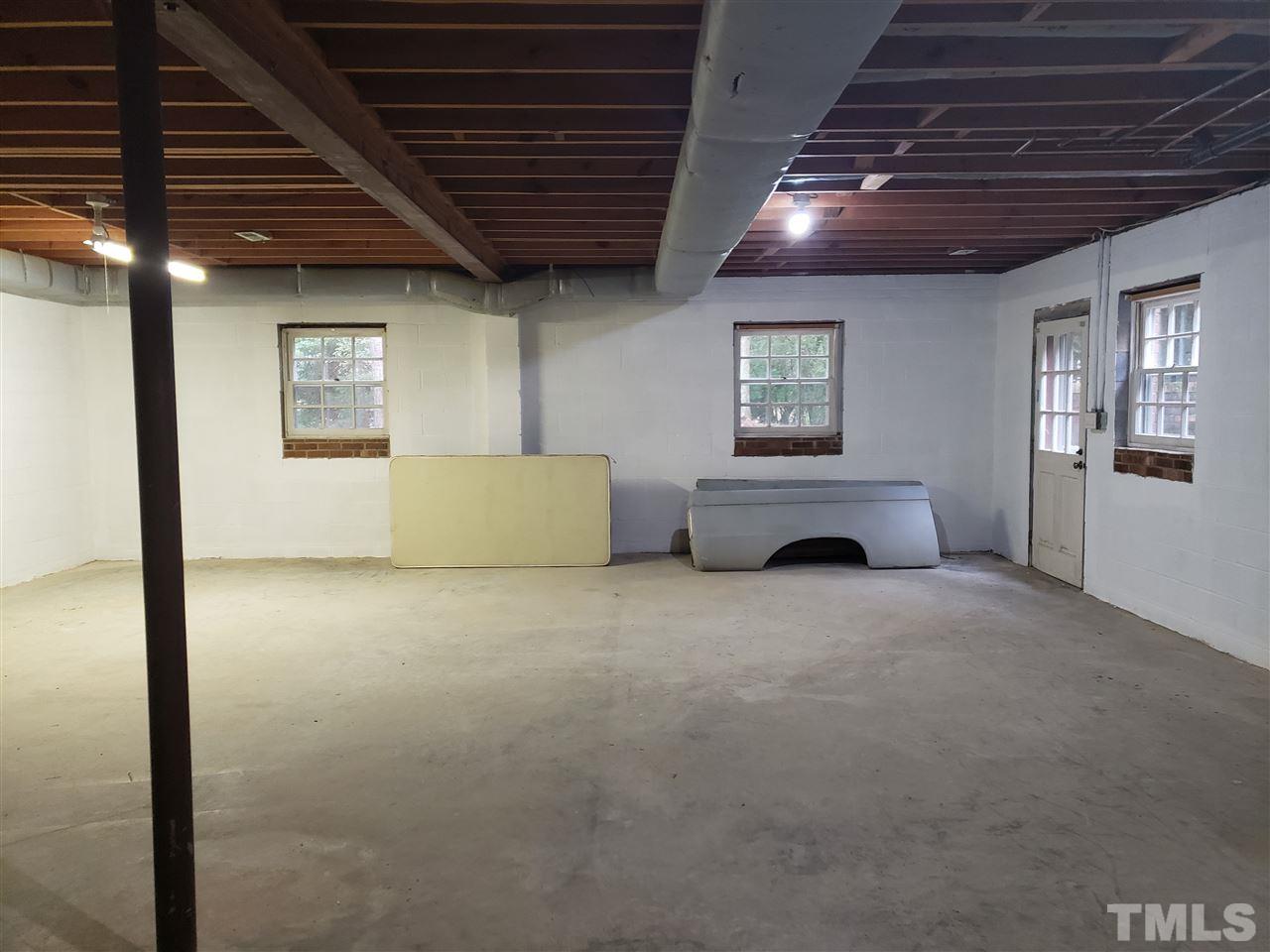 2728 Branch Road Raleigh, NC 27610 - Photo 21 of 27
