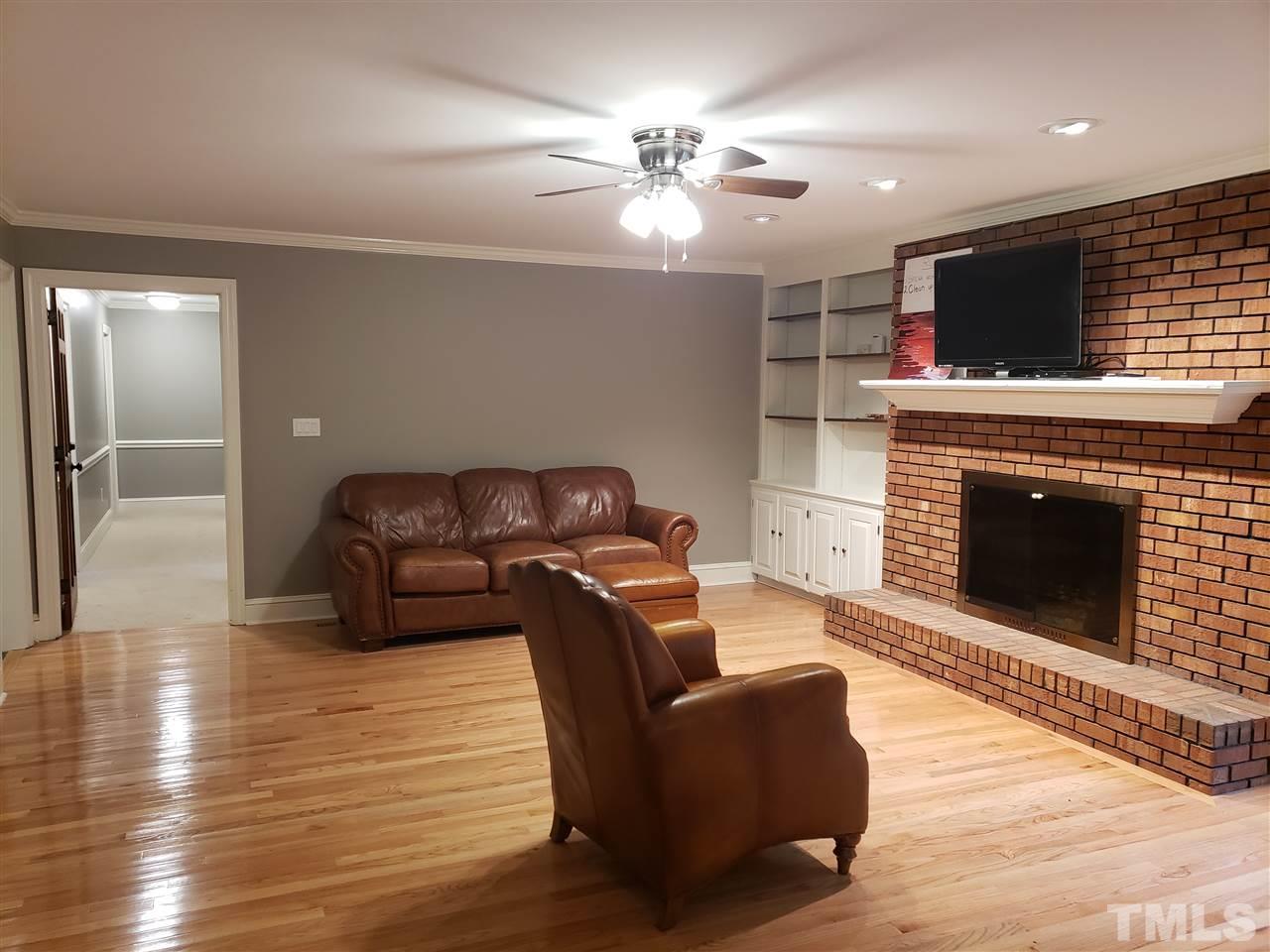 2728 Branch Road Raleigh, NC 27610 - Photo 4 of 27